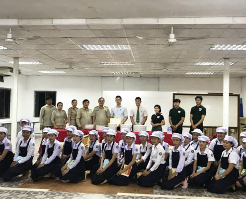 EFG Laos donated 500 The Pizza Company Plates to Paphasak Technical College's Department of Hospitality